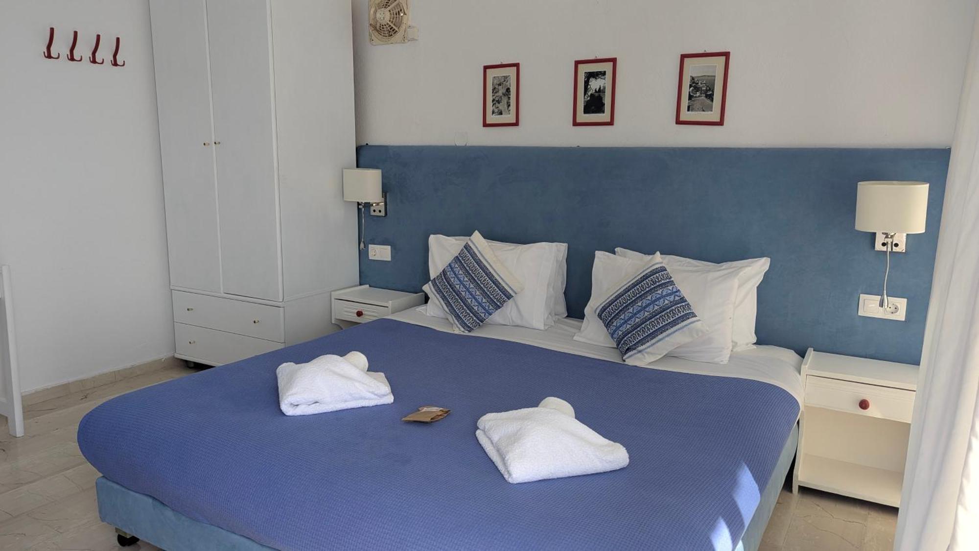 Coral Hotel Frangocastelo Bagian luar foto