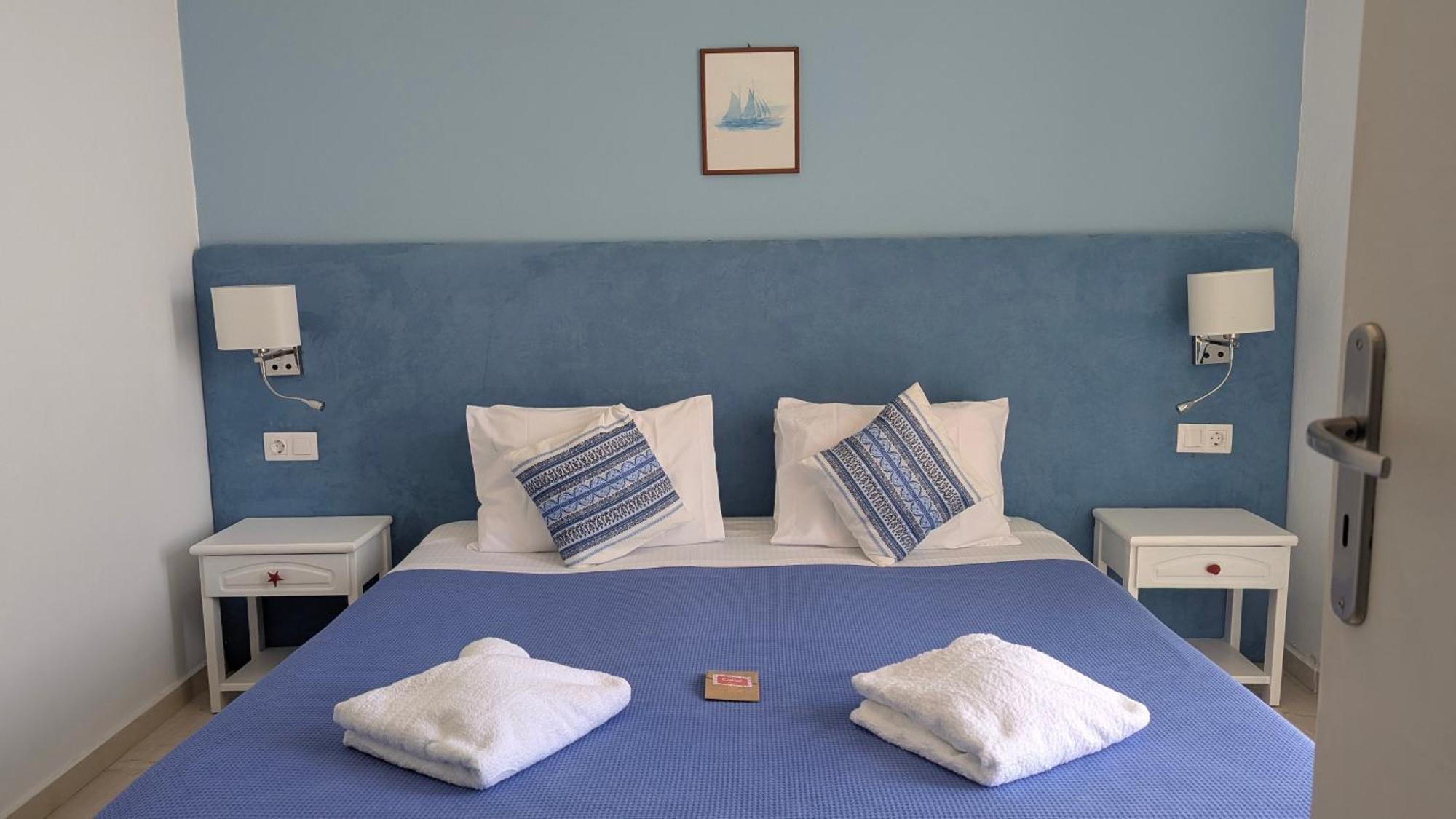 Coral Hotel Frangocastelo Bagian luar foto