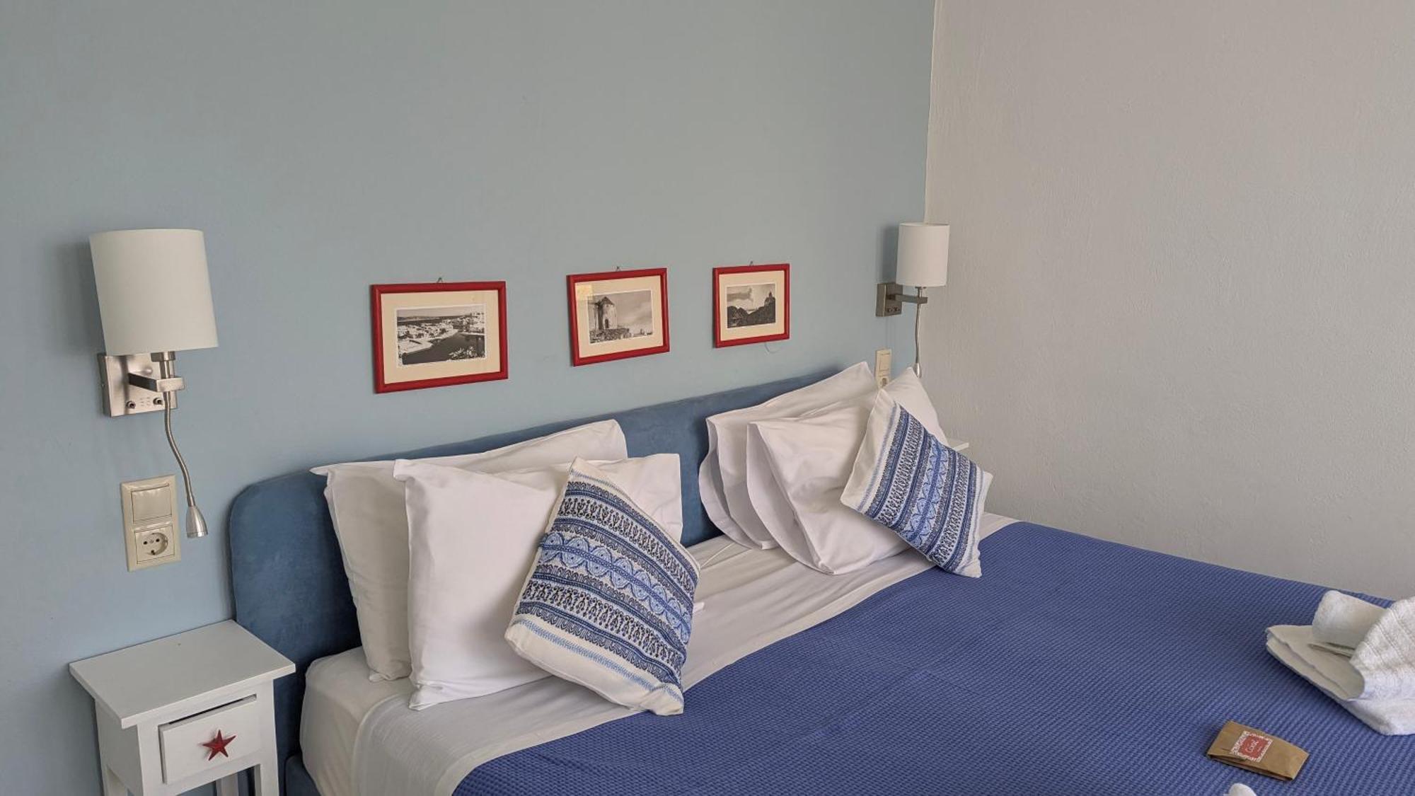 Coral Hotel Frangocastelo Bagian luar foto